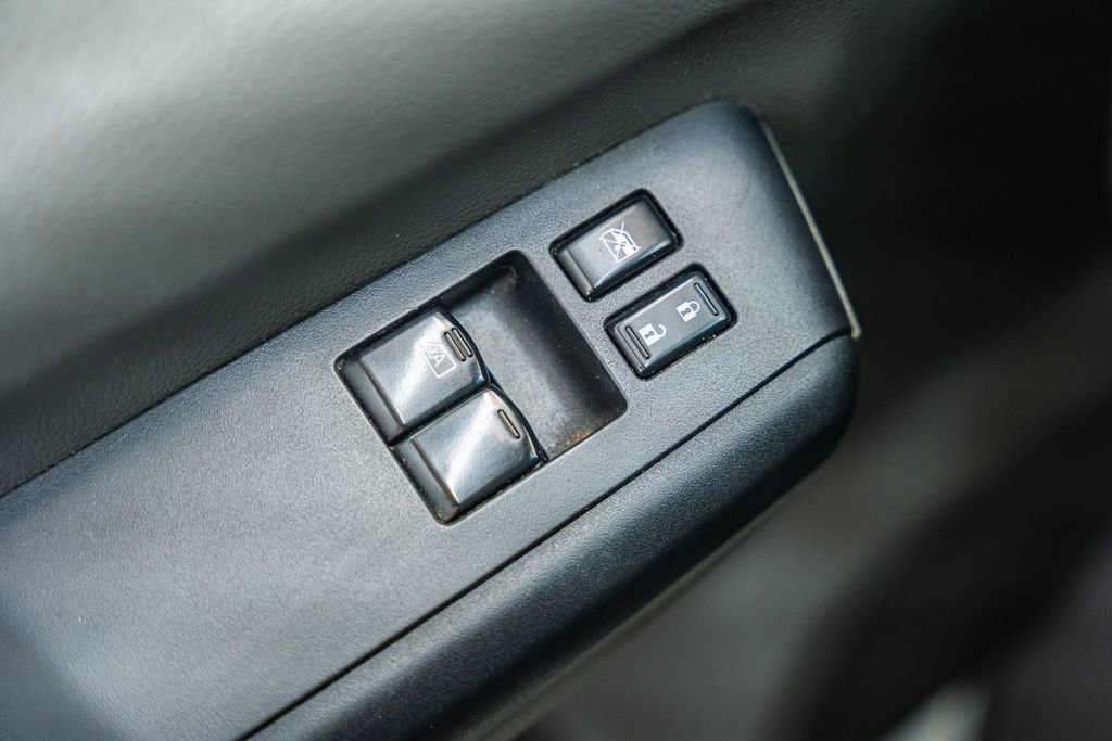 Used 2018 Nissan NV 2500 SV w/ Navigation Package image 26