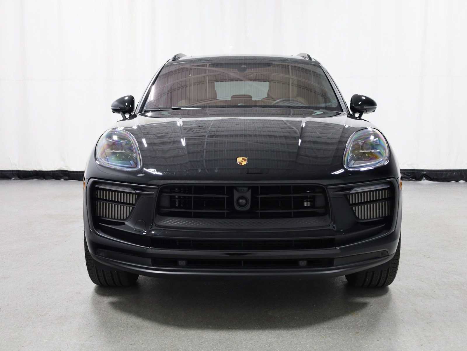 Used 2026 Porsche Macan S AWD/4WD image 14