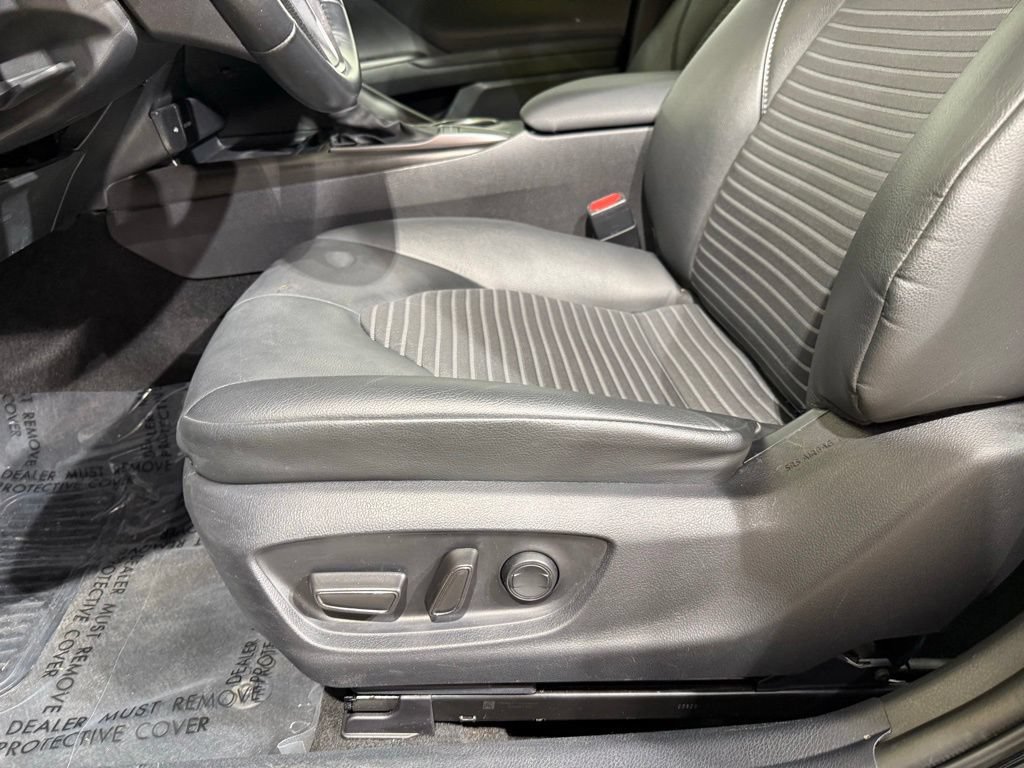 Certified 2024 Toyota Camry SE FWD image 13