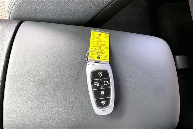 Used 2023 Hyundai Santa Fe SEL image 35