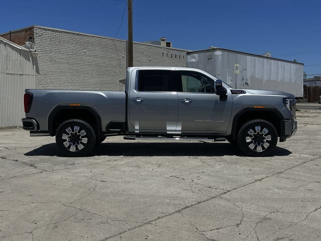 New 2026 GMC Sierra 2500 Denali w/ Denali Reserve Package AWD/4WD image 37