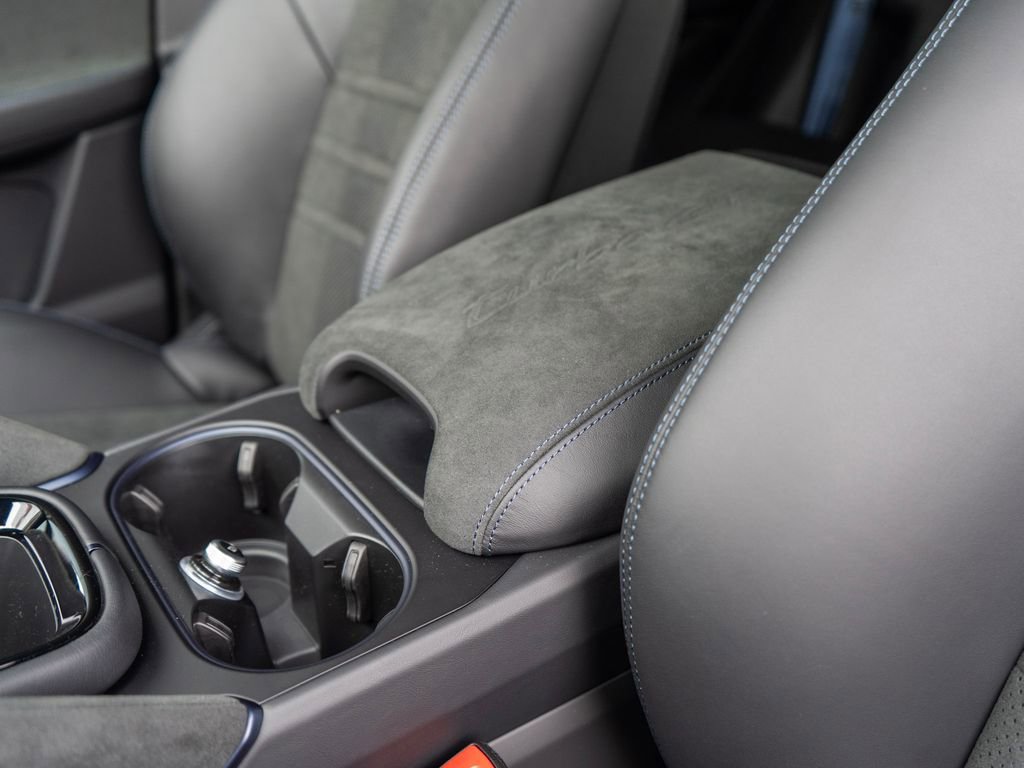 New 2026 Porsche Cayenne Turbo GT image 27