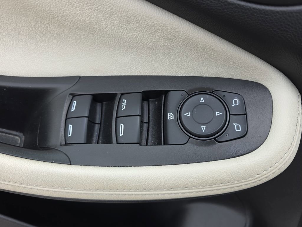 Certified 2023 Buick Encore GX Preferred w/ Cold Weather Comfort Package FWD image 30