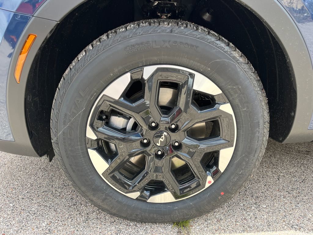 New 2026 Kia Sorento S AWD/4WD image 9
