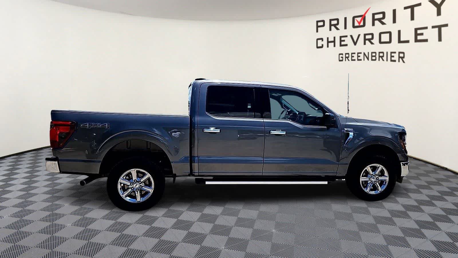 Used 2025 Ford F150 XLT w/ Equipment Group 301A Standard AWD/4WD image 9