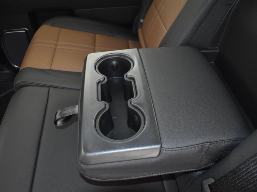 New 2025 Chevrolet Silverado 1500 High Country AWD/4WD image 19
