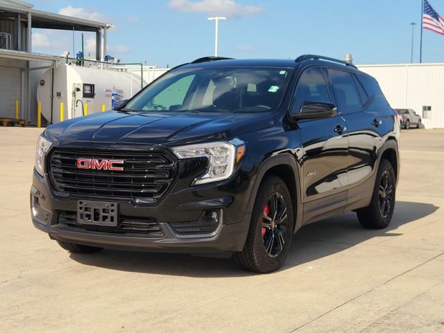 Used 2024 GMC Terrain AT4 w/ Infotainment Package II AWD/4WD image 3