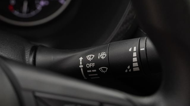 Used 2023 Nissan Sentra SV image 28