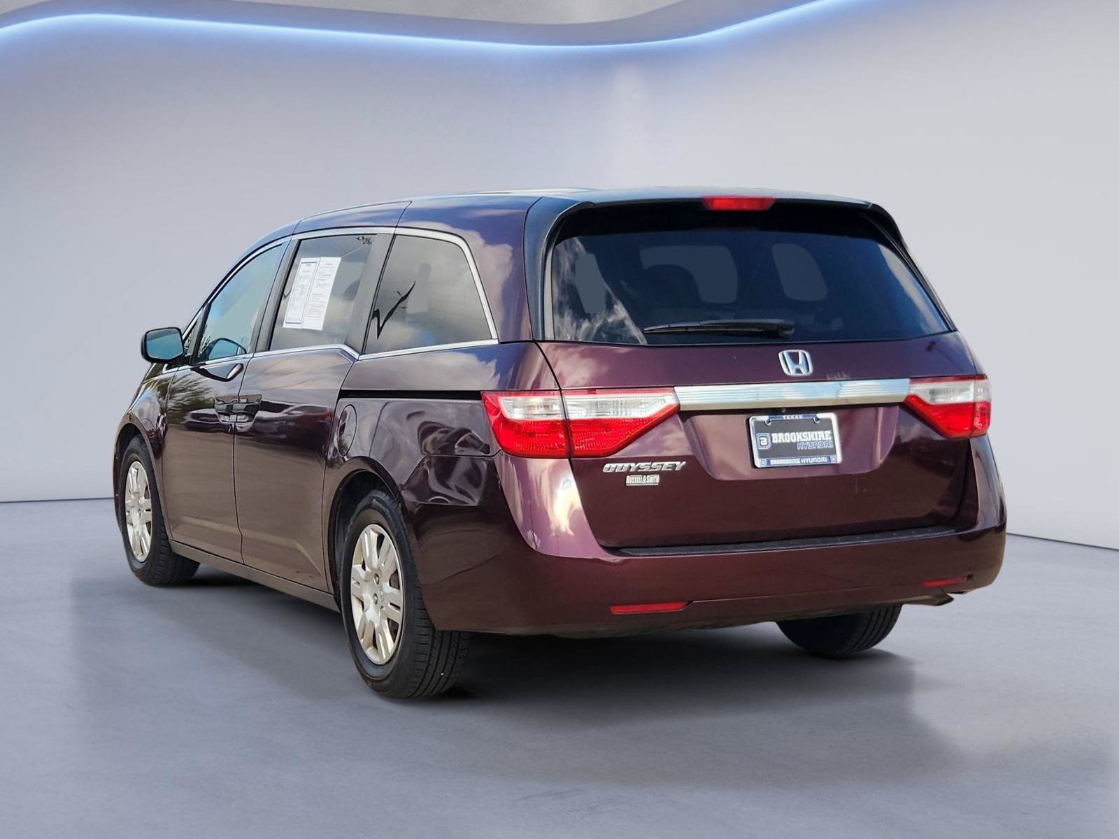 Used 2013 Honda Odyssey LX image 8