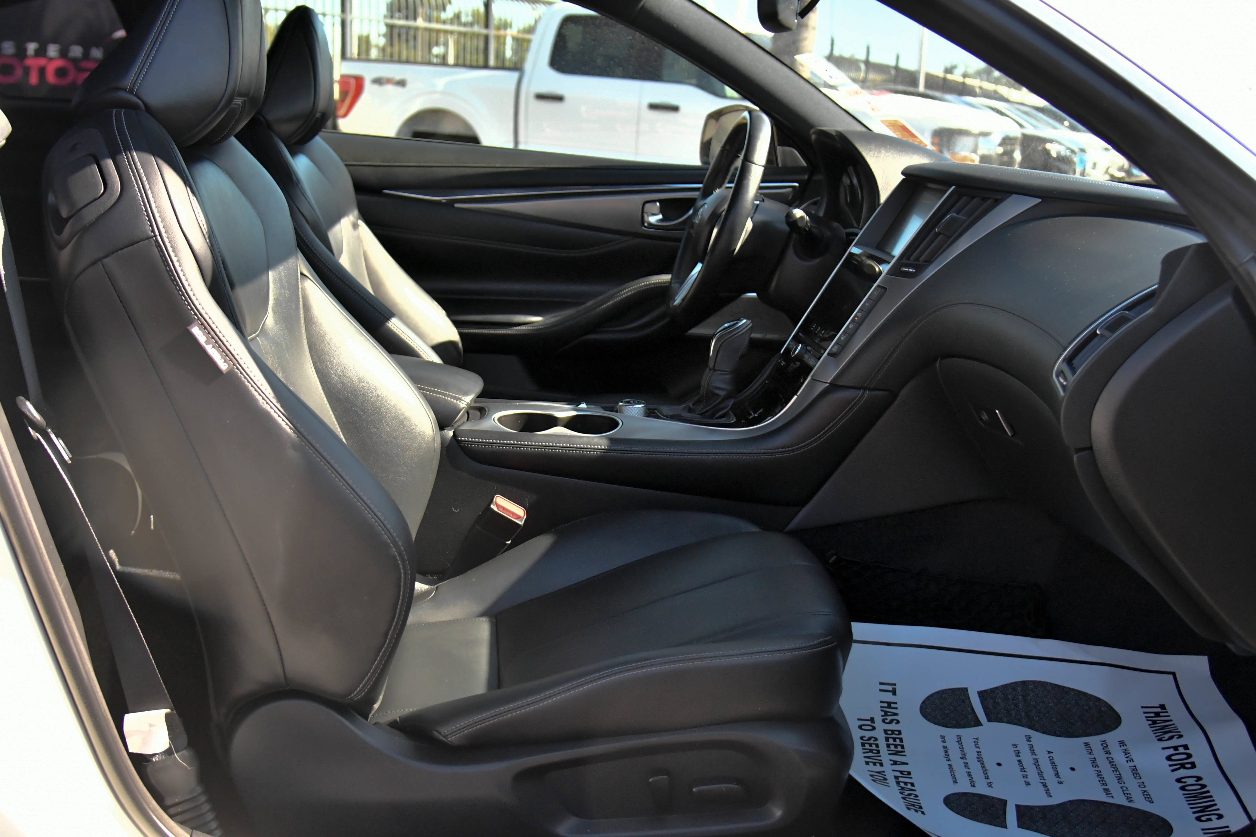 Used 2019 INFINITI Q60 3.0t Luxe w/ Essential Package RWD image 39