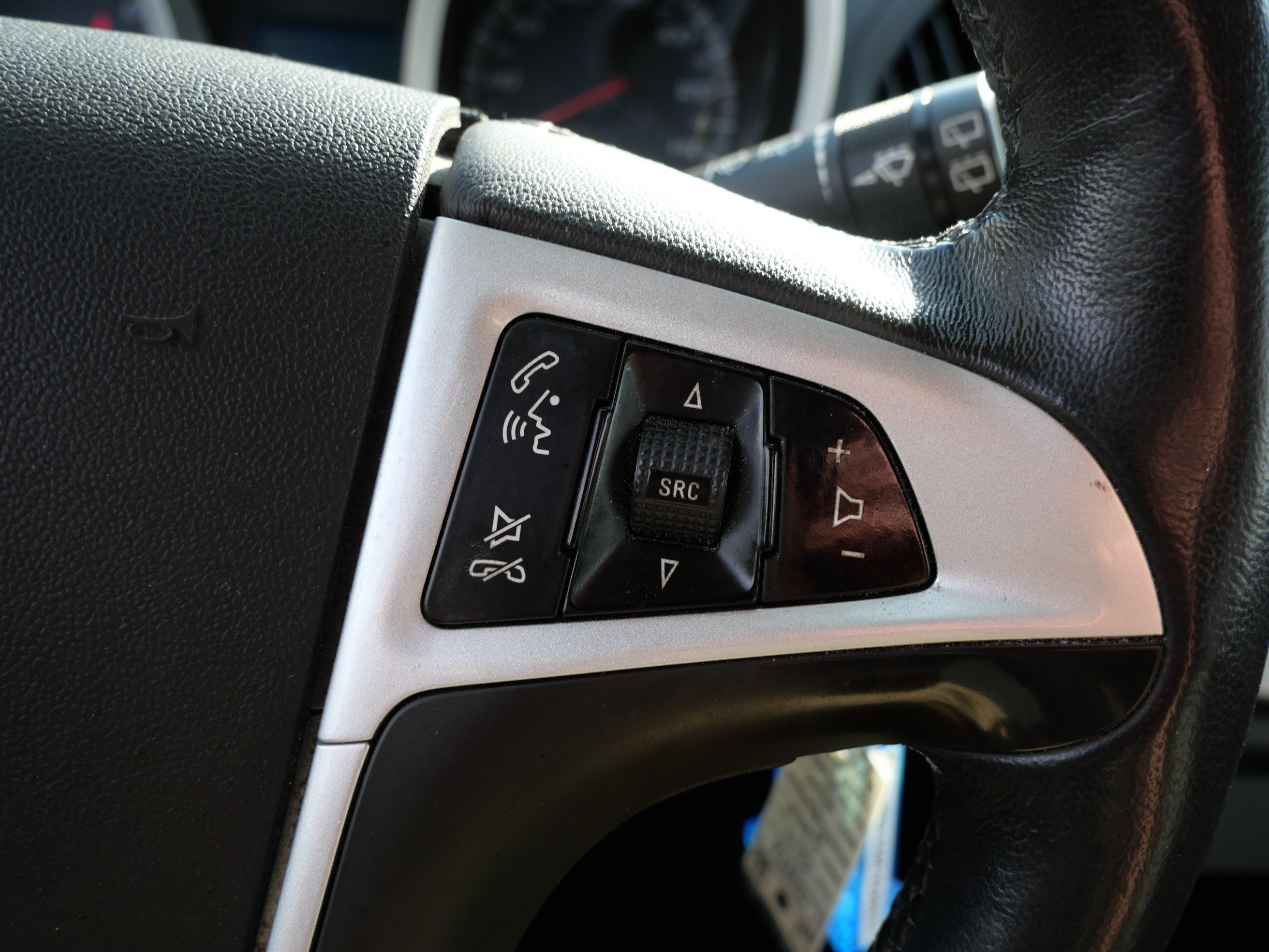 Used 2011 Chevrolet Equinox LT AWD/4WD image 26