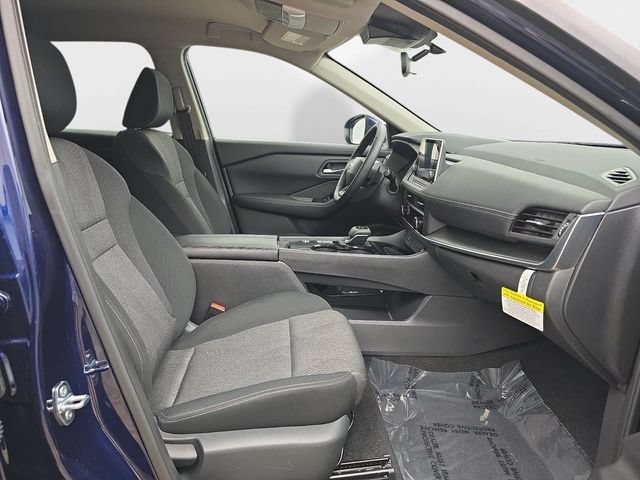 Used 2026 Nissan Rogue SV FWD image 37