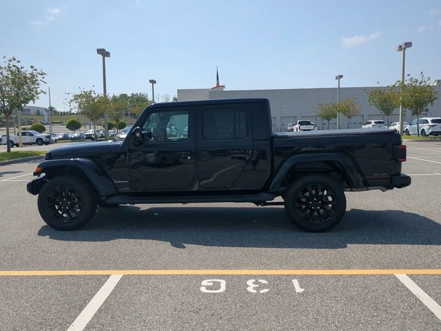 Used 2022 Jeep Gladiator Overland image 7