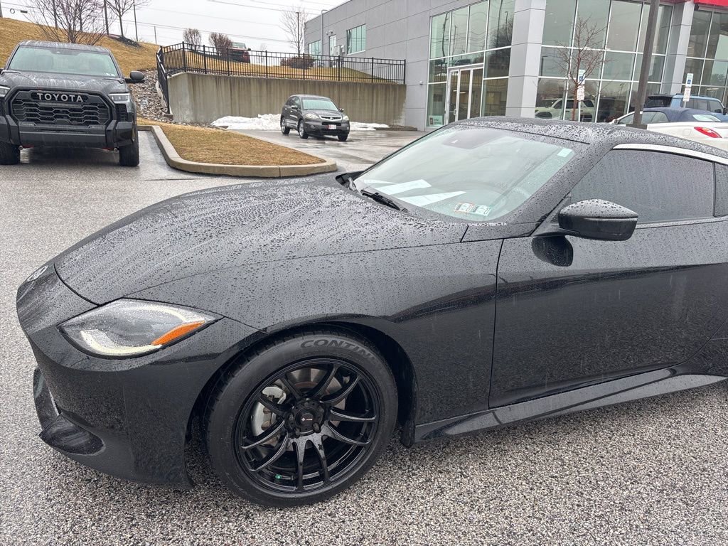 Used 2024 Nissan Z Sport w/ Floor Mat Package image 9