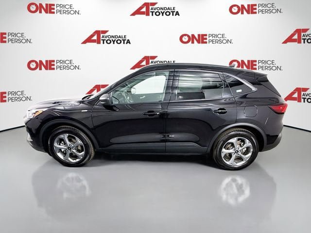 Used 2025 Ford Escape ST-Line FWD image 4