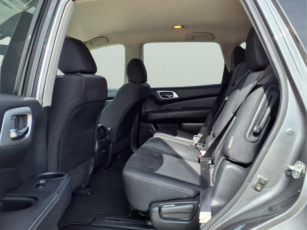 Used 2020 Nissan Pathfinder SV AWD/4WD image 11