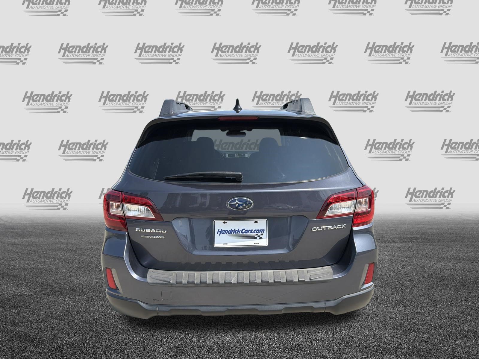 Used 2016 Subaru Outback 2.5i Limited AWD/4WD image 9