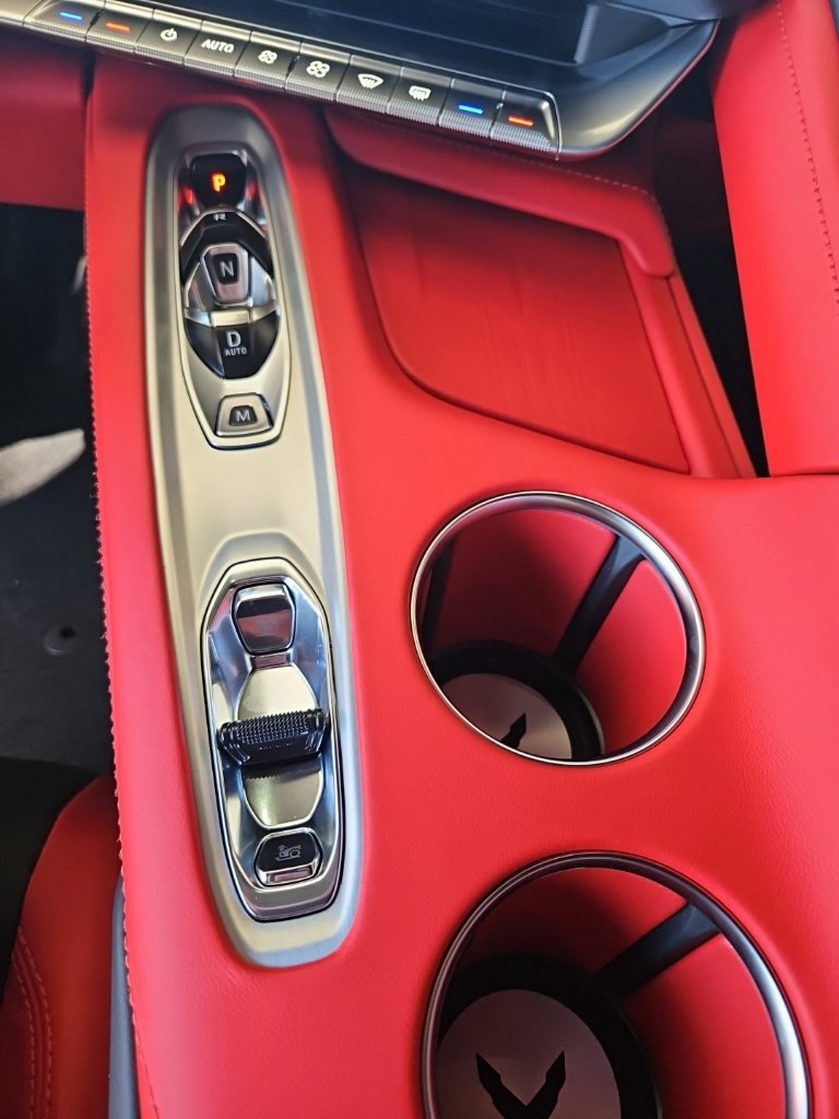 New 2027 Chevrolet Corvette Grand Sport w/ Z52 Sport Performance Package RWD image 17