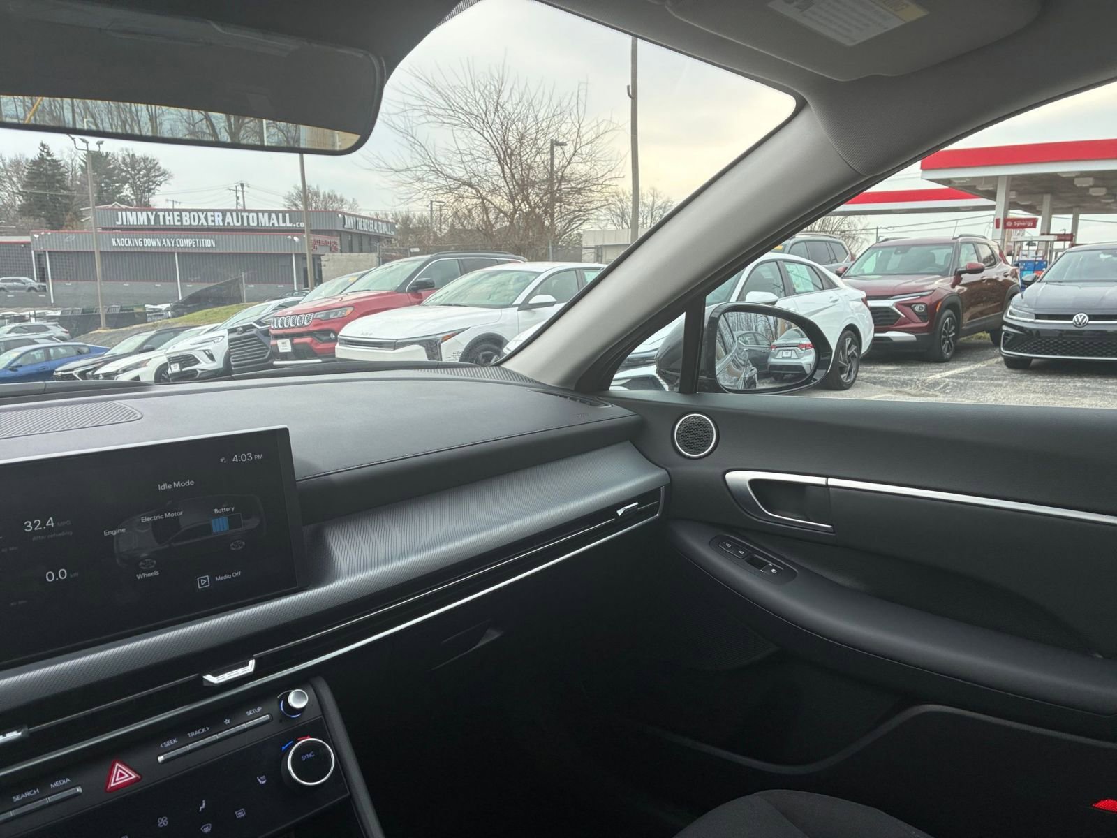 Used 2025 Hyundai Sonata SEL FWD image 30