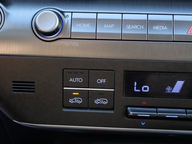 Used 2025 Hyundai Kona SEL image 28