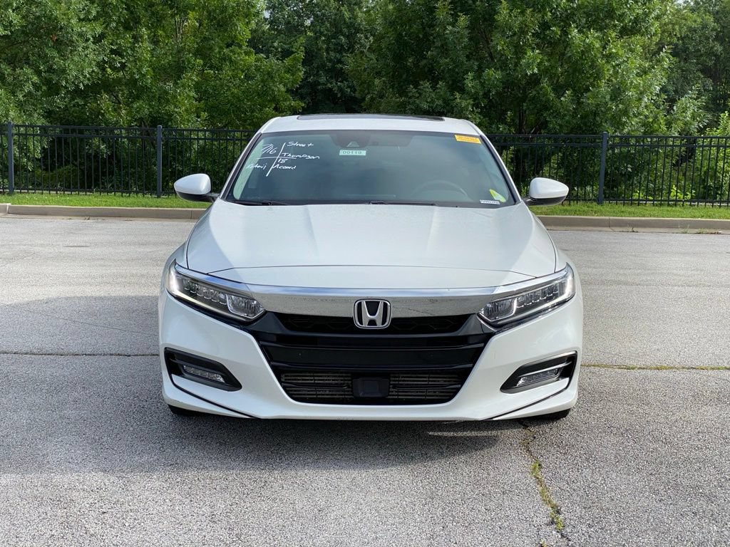 Used 2018 Honda Accord EX image 2