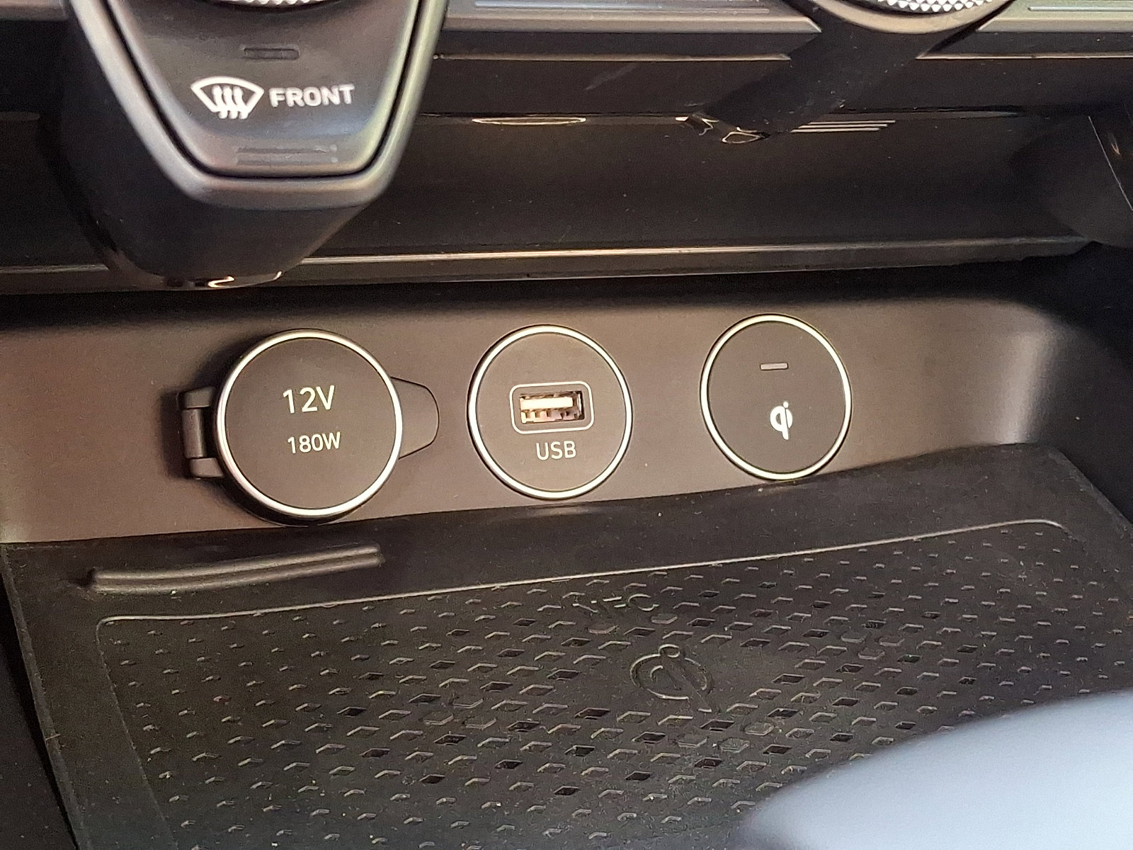 Certified 2023 Genesis G70 3.3T w/ Sport Prestige Package image 17