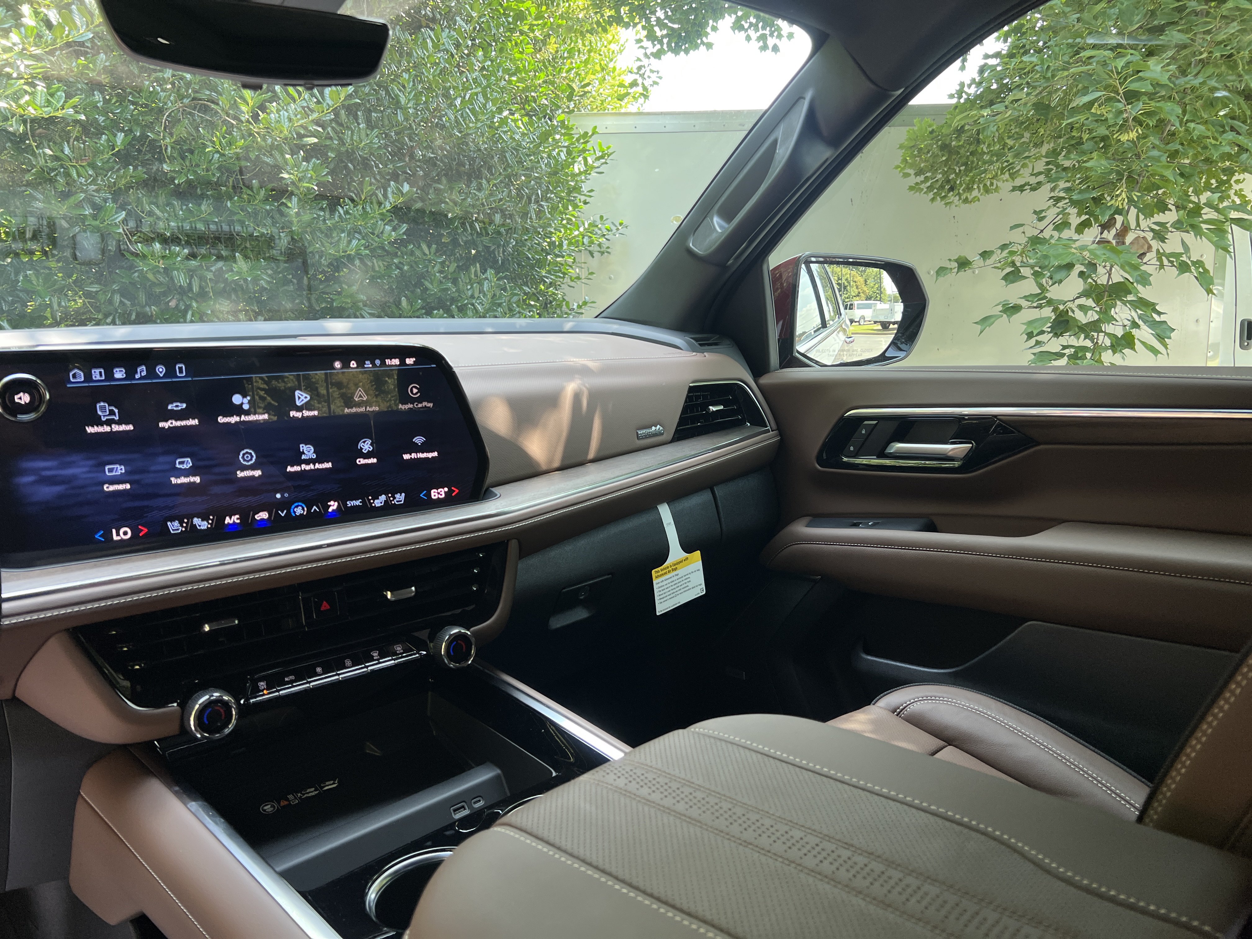 New 2026 Chevrolet Tahoe High Country AWD/4WD image 23