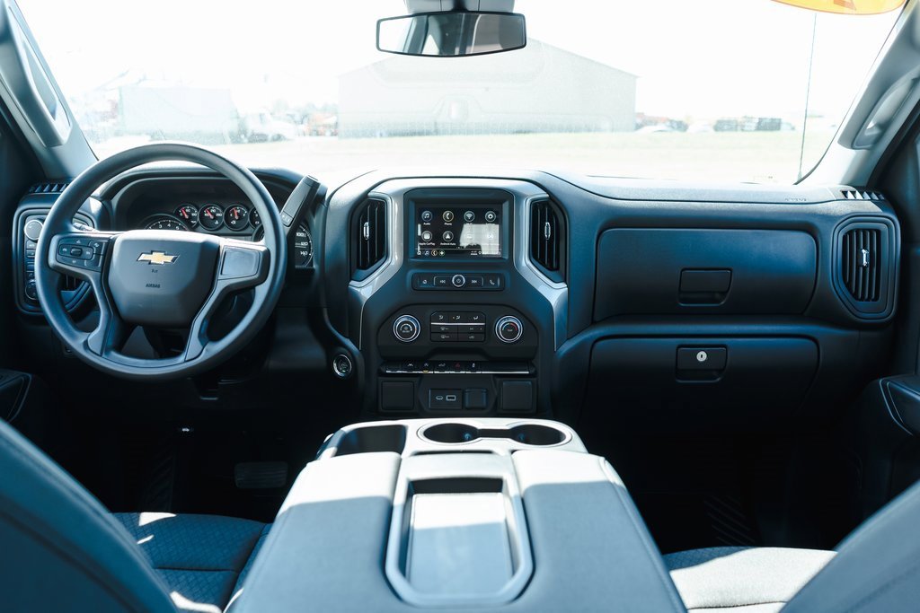 New 2026 Chevrolet Silverado 1500 Custom w/ Turbomax Blackout Package image 8