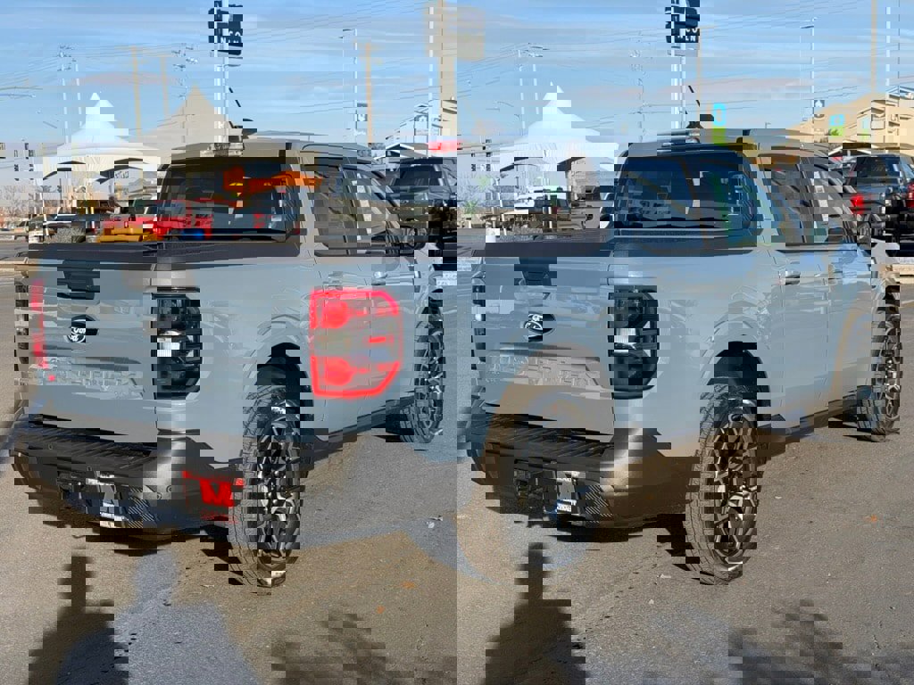 New 2026 Ford Maverick Lariat w/ 4K Tow Package image 3