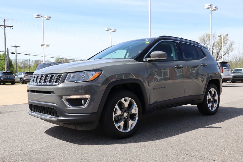 Used 2019 Jeep Compass Limited AWD/4WD image 7
