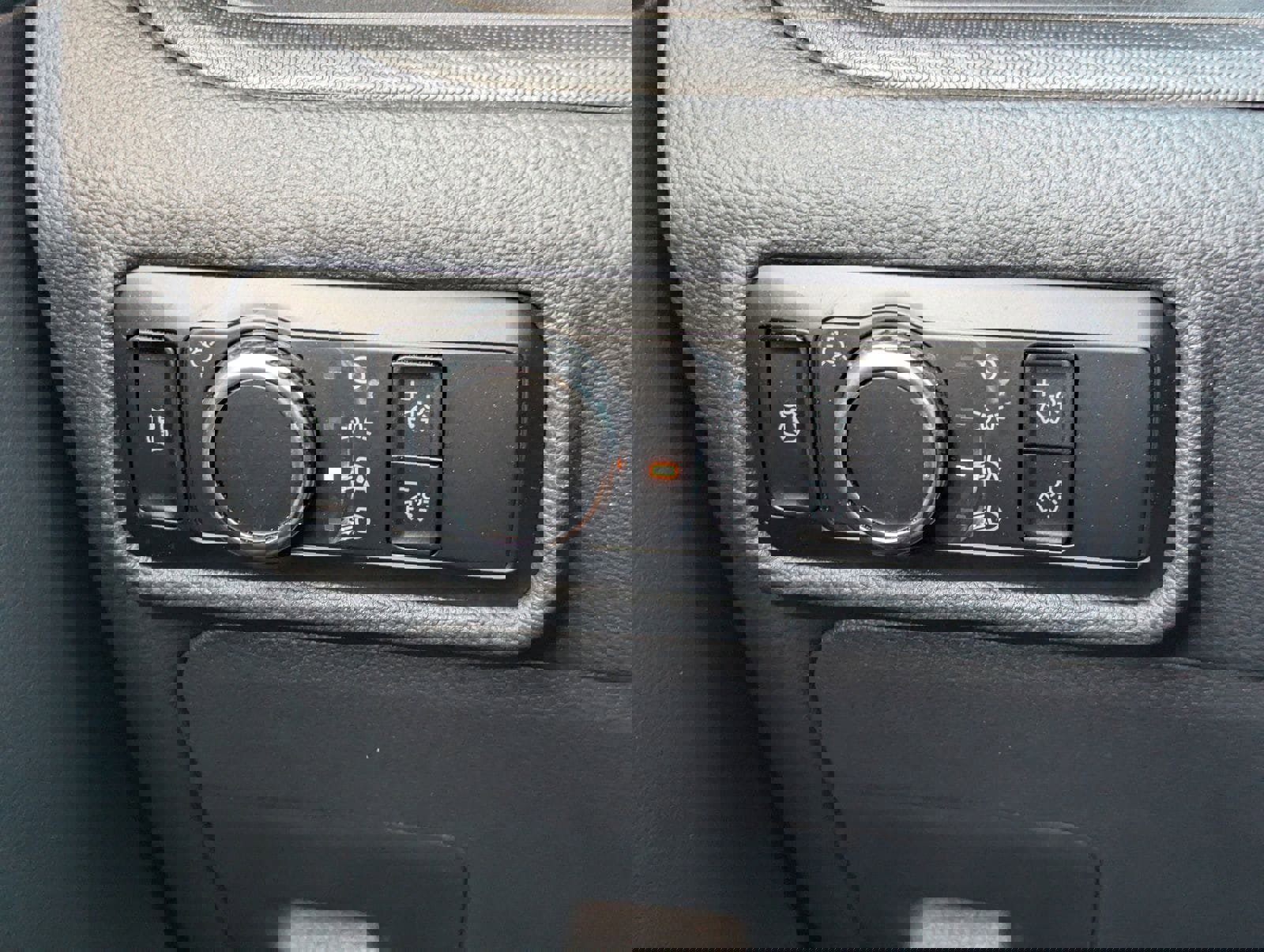 New 2025 Ford Explorer 4WD Police Interceptor w/ Ultimate Wiring Package image 27