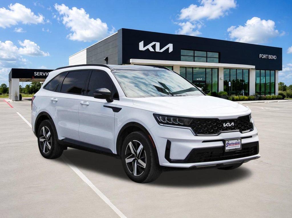 Used 2023 Kia Sorento S w/ Panoramic Sunroof Package FWD image 3