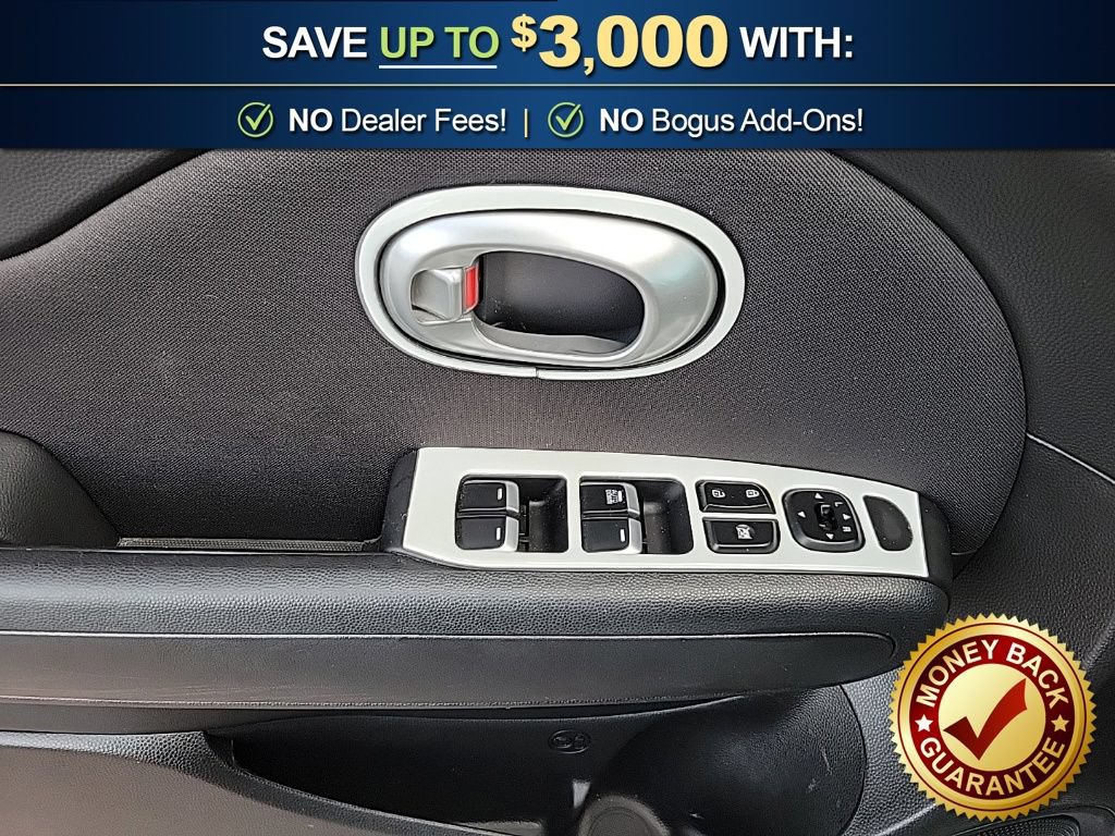Used 2018 Kia Soul FWD image 18
