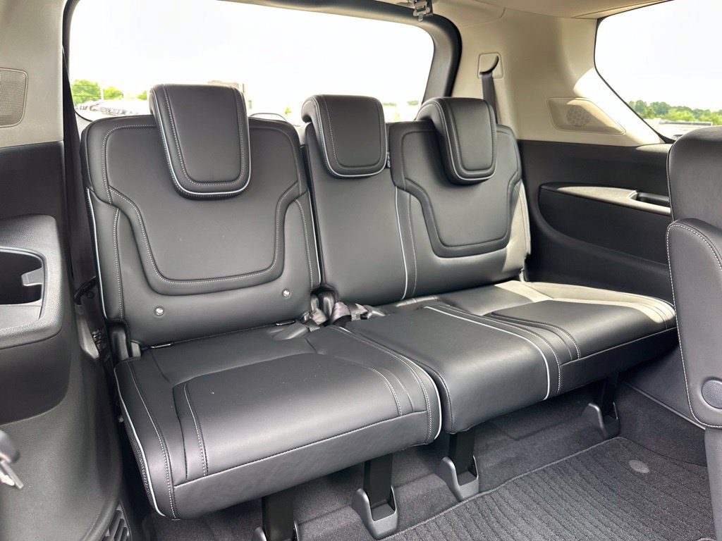 New 2027 INFINITI QX80 Luxe AWD/4WD image 24