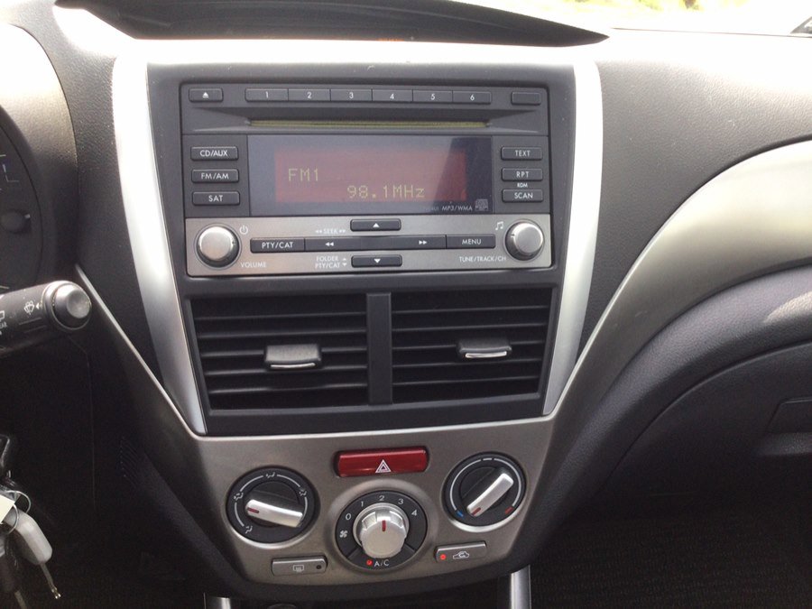 Used 2010 Subaru Forester 2.5X Premium AWD/4WD image 31