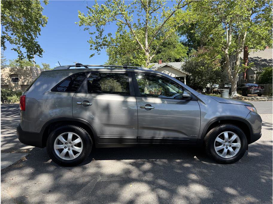 Used 2012 Kia Sorento LX w/ Convenience Pkg AWD/4WD image 8