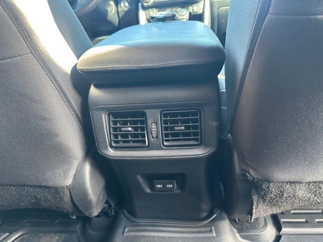 Used 2022 Toyota RAV4 XLE image 30