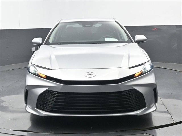 Used 2025 Toyota Camry LE image 17