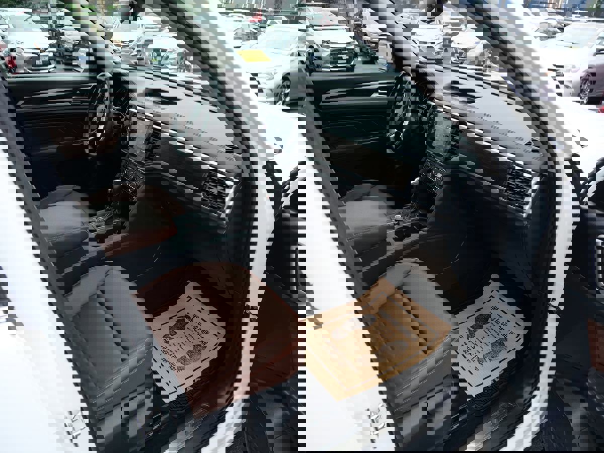 Used 2021 Volkswagen Atlas SE w/ Panoramic Sunroof Package image 30