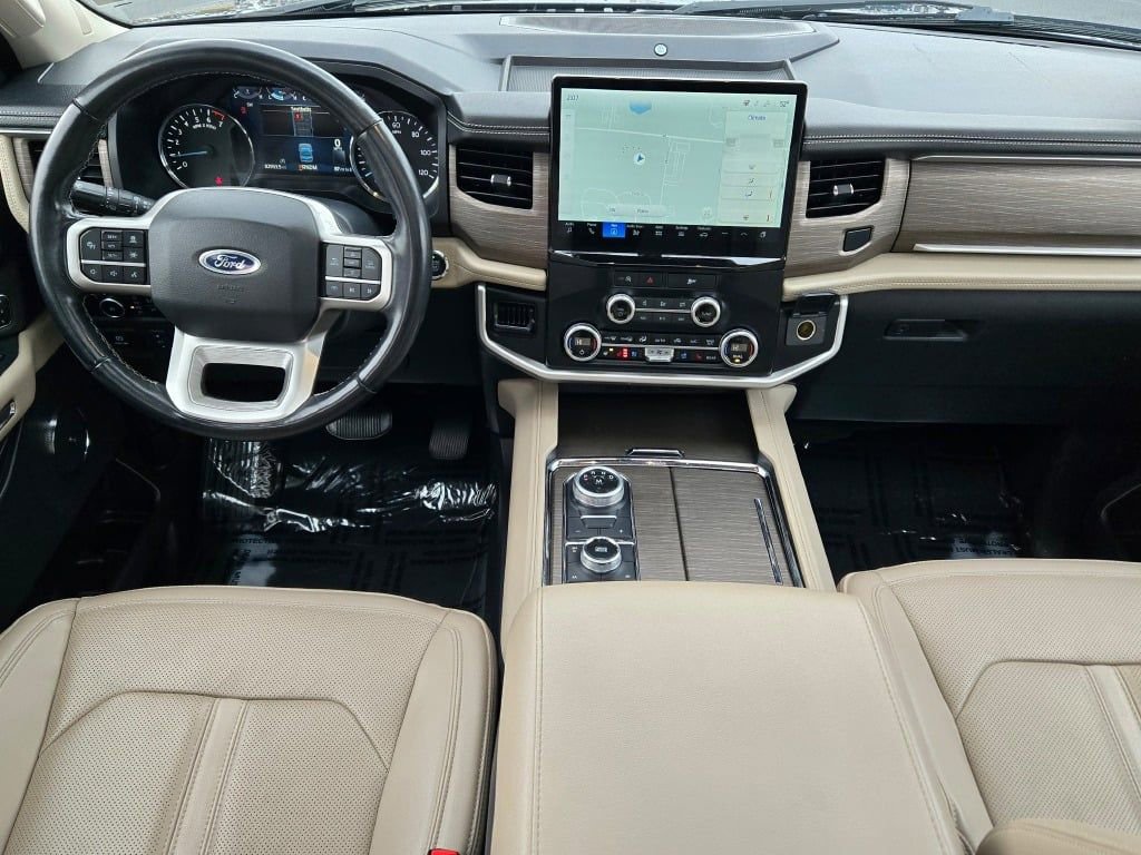 Used 2024 Ford Expedition Max Limited image 22