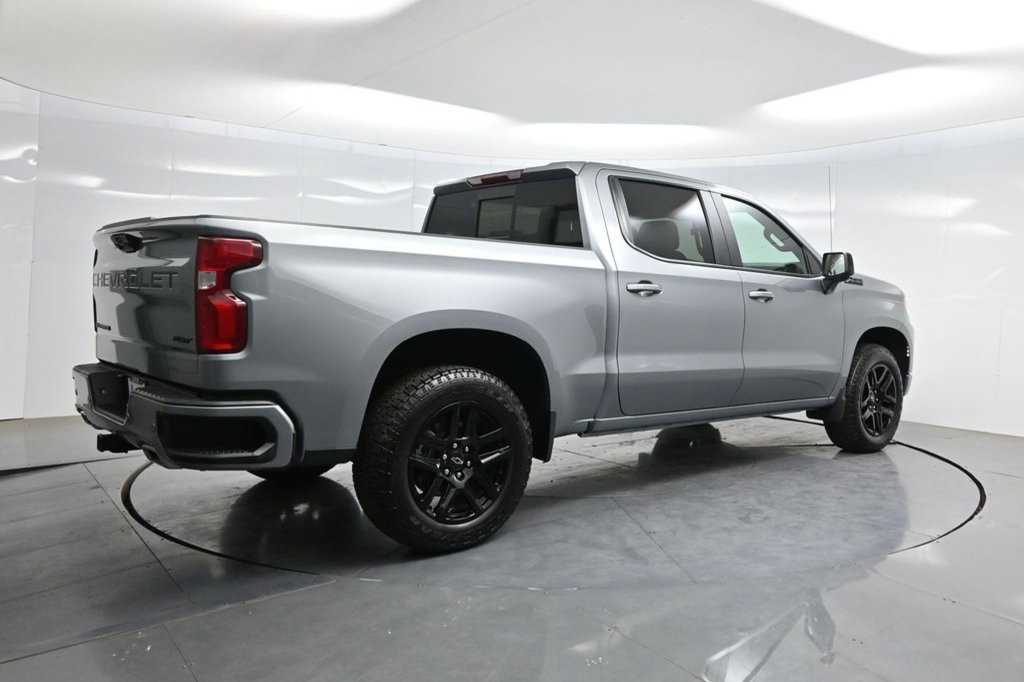 Used 2026 Chevrolet Silverado 1500 RST AWD/4WD image 7