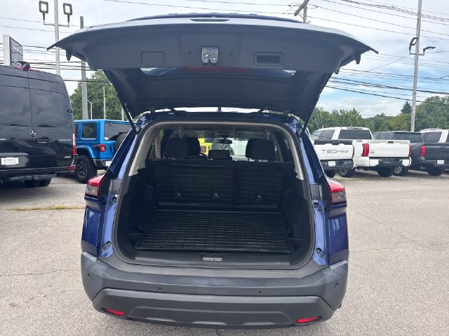 Used 2021 Nissan Rogue S FWD image 9