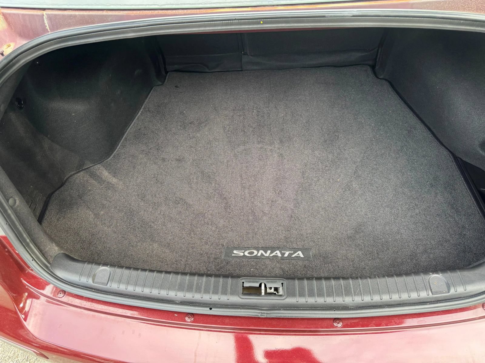 Used 2009 Hyundai Sonata Limited FWD image 22