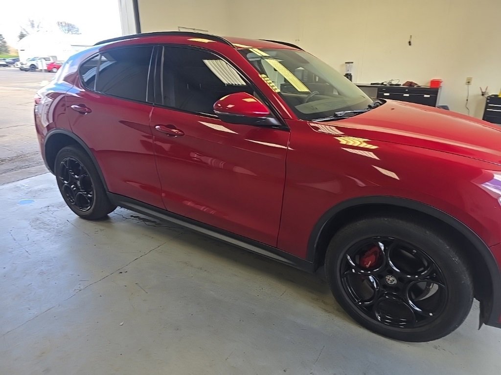 Used 2018 Alfa Romeo Stelvio Sport w/ Quick Order Package 22J Sport image 1