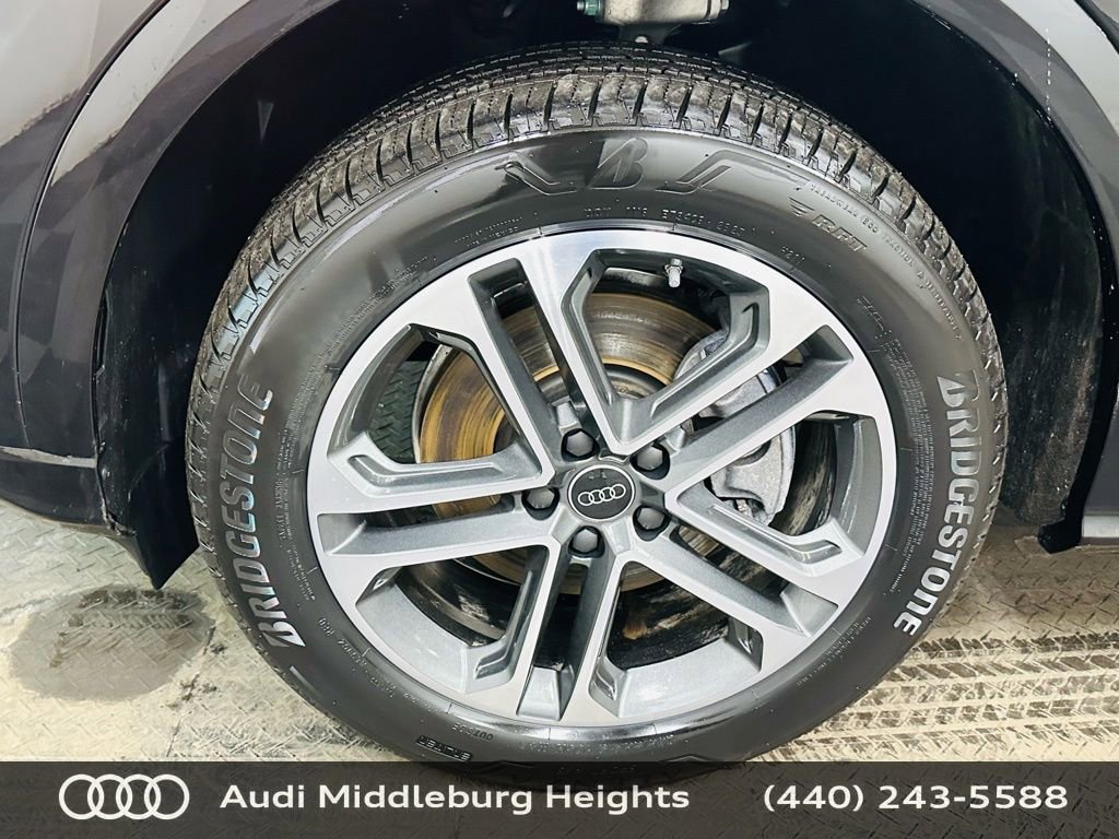 Certified 2025 Audi Q5 Premium w/ Convenience Package image 33