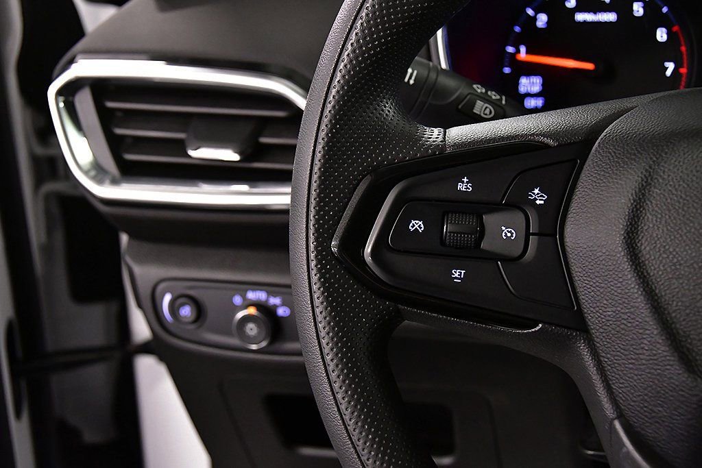 Used 2022 Chevrolet TrailBlazer LT image 19