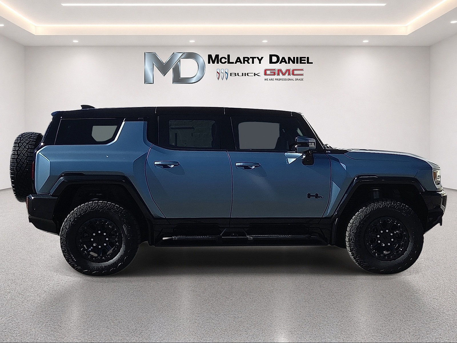 Used 2024 GMC Hummer EV 3X w/ Omega Edition AWD/4WD image 15