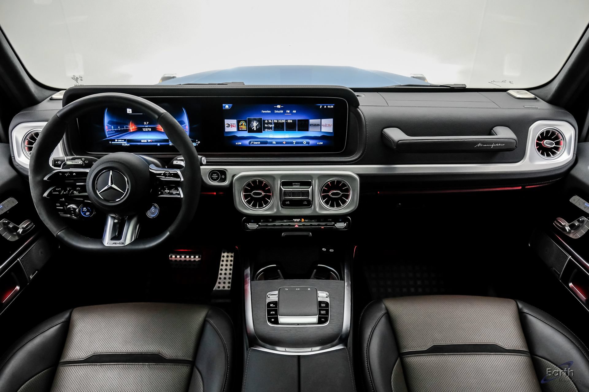 Used 2025 Mercedes-Benz G 63 AMG 4MATIC w/ Night Package Magno image 35