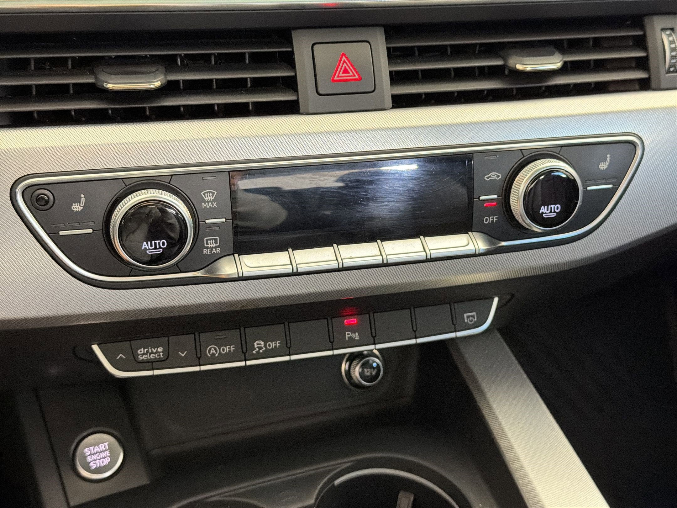 Used 2017 Audi A4 2.0T Premium Plus w/ Premium Plus Package AWD/4WD image 26