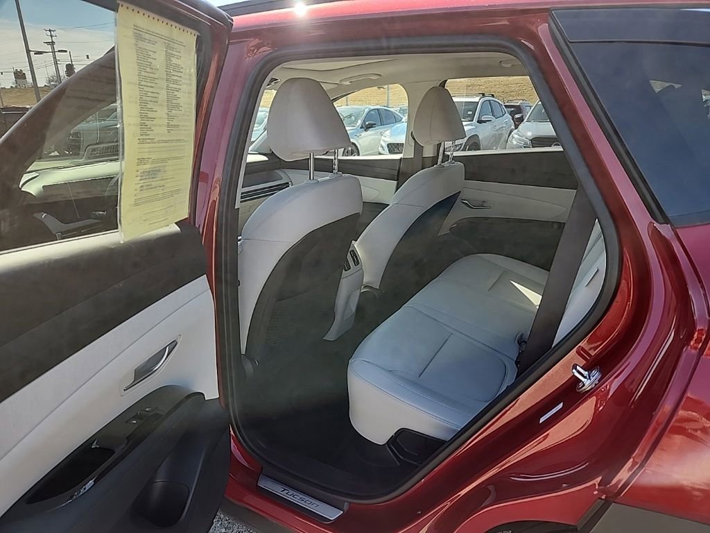 Certified 2025 Hyundai Tucson Limited image 11